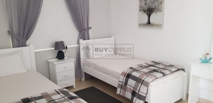 Image No.11-3 Bed Apartment for sale