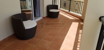 Apartment For Sale  in  Tombs of the Kings