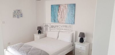 Apartment For Sale  in  Tombs of the Kings