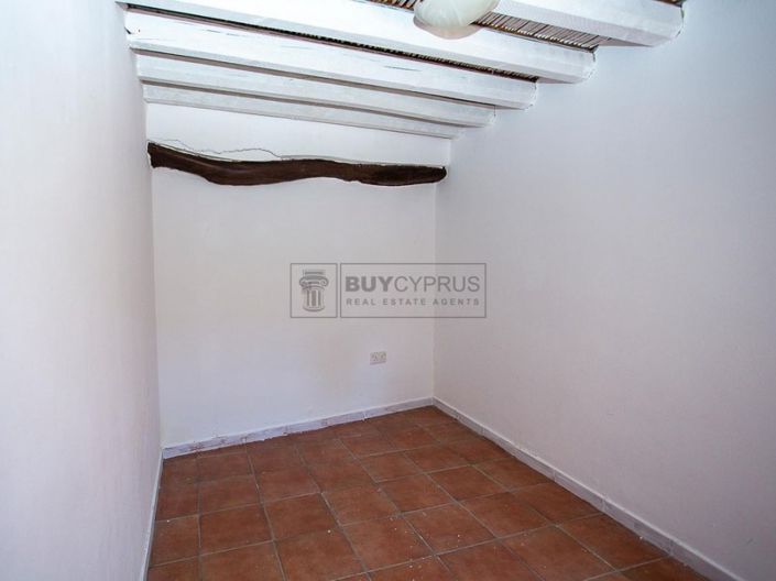 Image No.10-2 Bed House for sale