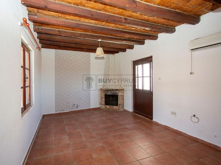 Image No.5-2 Bed House for sale