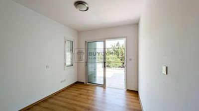 Detached Villa For Sale  in  Peyia