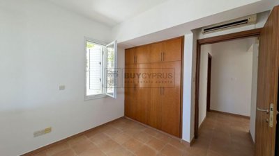 Detached Villa For Sale  in  Peyia