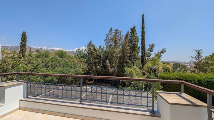 Image No.18-3 Bed Villa for sale