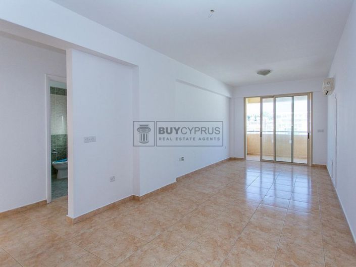 Image No.2-Appartement de 2 chambres à vendre à Universal