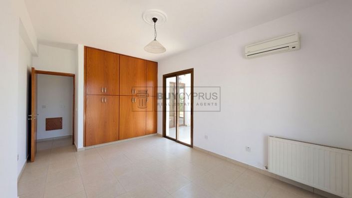 Image No.18-4 Bed Villa for sale