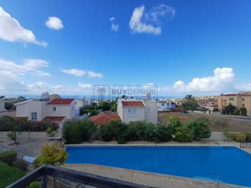 Apartment For Sale  in  Peyia