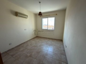 Apartment For Sale  in  Paphos Town