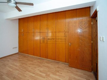 Penthouse For Sale  in  Kato Polemidia