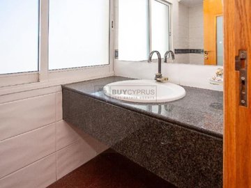 Penthouse For Sale  in  Kato Polemidia