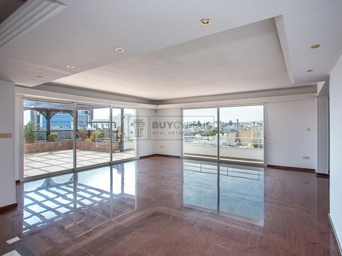 Image No.2-Penthouse de 4 chambres à vendre à Kato Polemidia