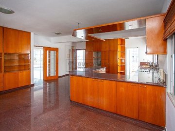 Penthouse For Sale  in  Kato Polemidia