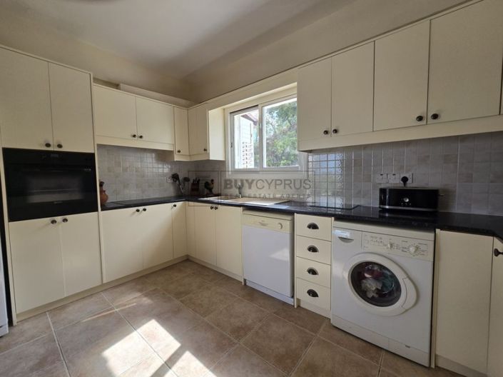 Image No.18-3 Bed Villa for sale