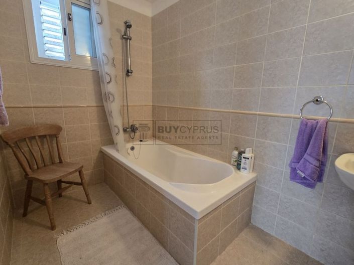Image No.33-3 Bed Villa for sale