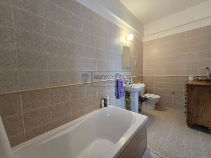 Image No.34-3 Bed Villa for sale