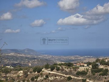 Detached Villa For Sale  in  Drymou