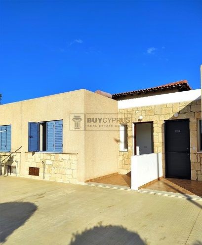 Image No.2-2 Bed Townhouse for sale