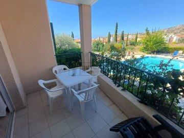 Apartment For Sale  in  Peyia