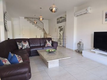 Town House For Sale  in  Kato Paphos