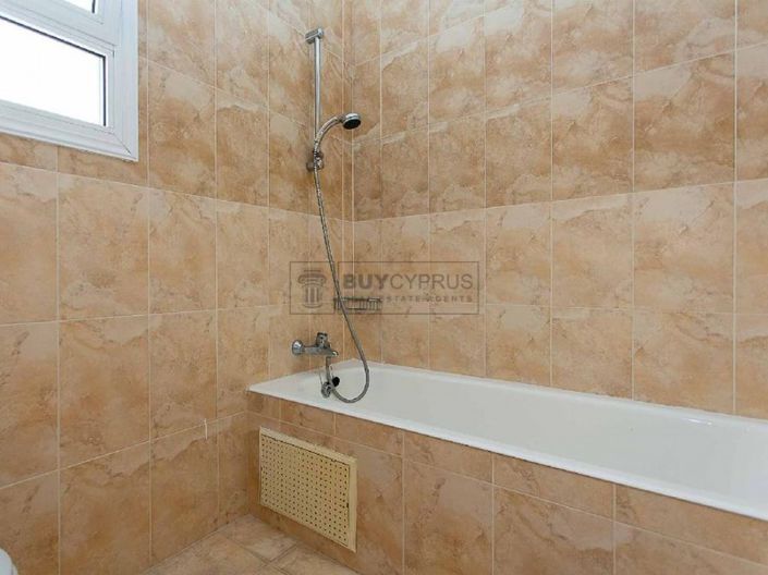 Image No.9-3 Bed Apartment for sale