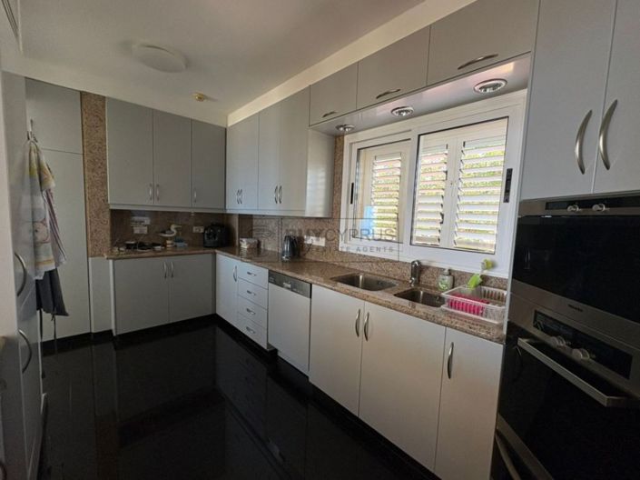 Image No.16-3 Bed Villa for sale