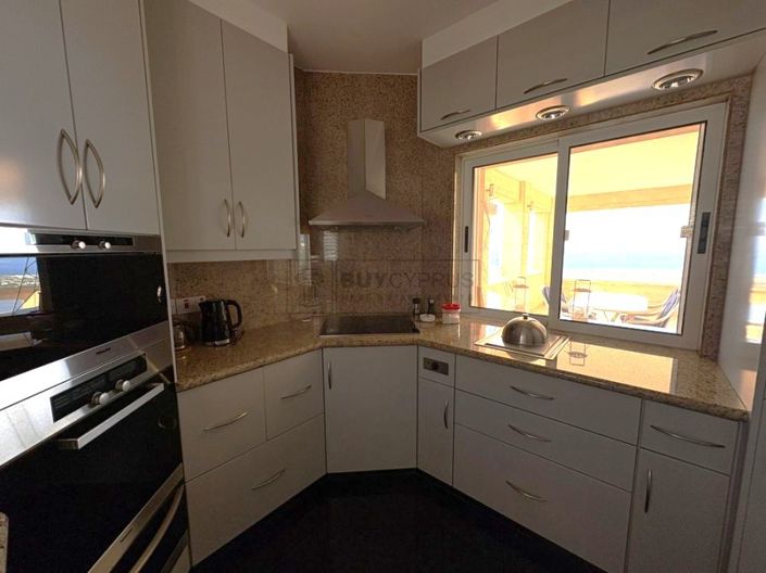 Image No.17-3 Bed Villa for sale