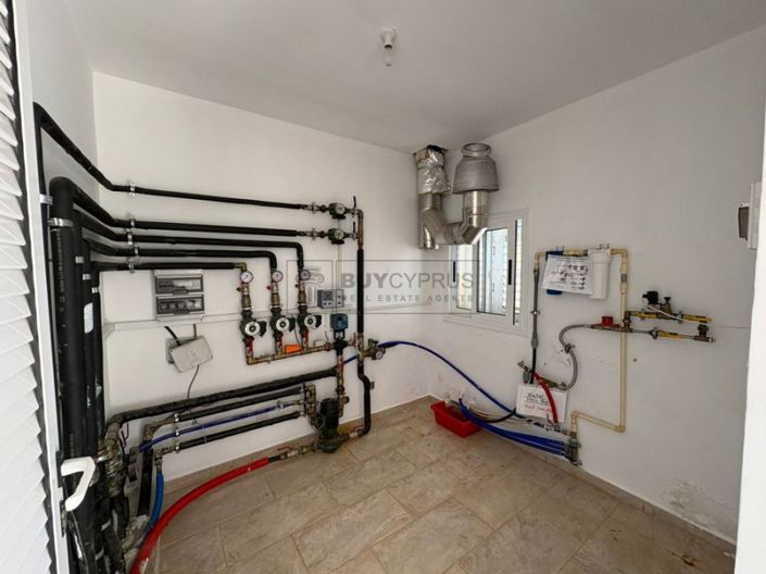 Image No.32-3 Bed Villa for sale