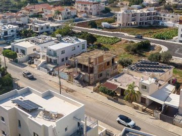 Detached Villa For Sale  in  Emba
