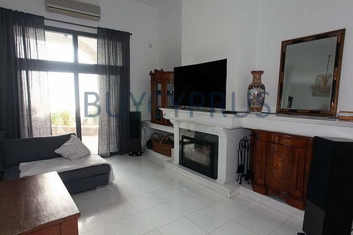 Image No.7-7 Bed Villa for sale