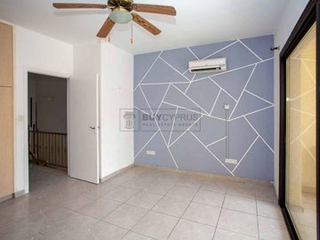 Town House For Sale  in  Kato Paphos