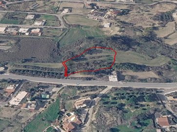 Residential Land  For Sale  in  Stroumbi