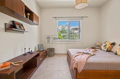 Town House For Sale  in  Peyia