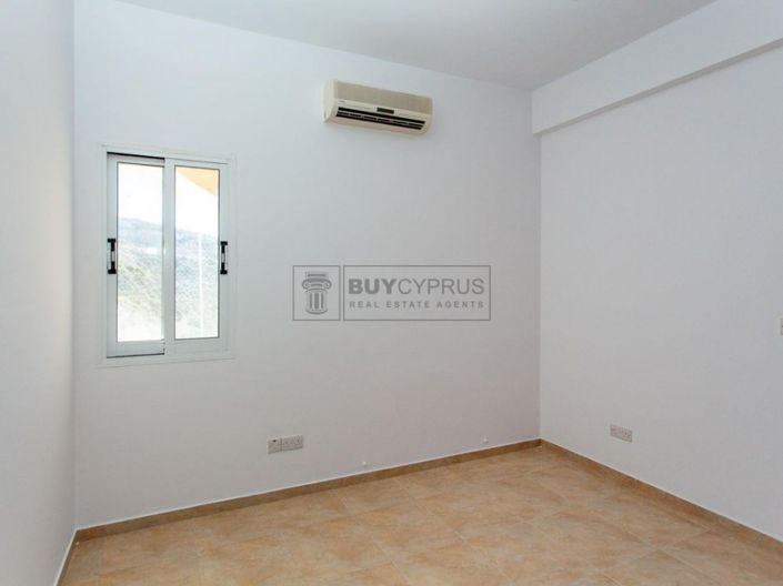 Image No.9-3 Bed Villa for sale