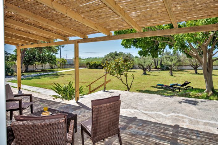 Image No.4-2 Bed Villa for sale