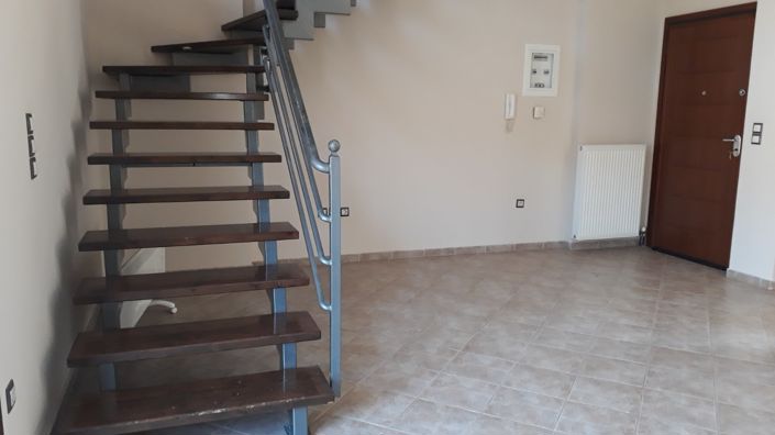 Image No.10-6 Bed Apartment for sale
