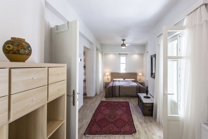 Image No.7-3 Bed House for sale