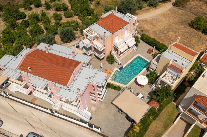 Image No.20-4 Bed House for sale