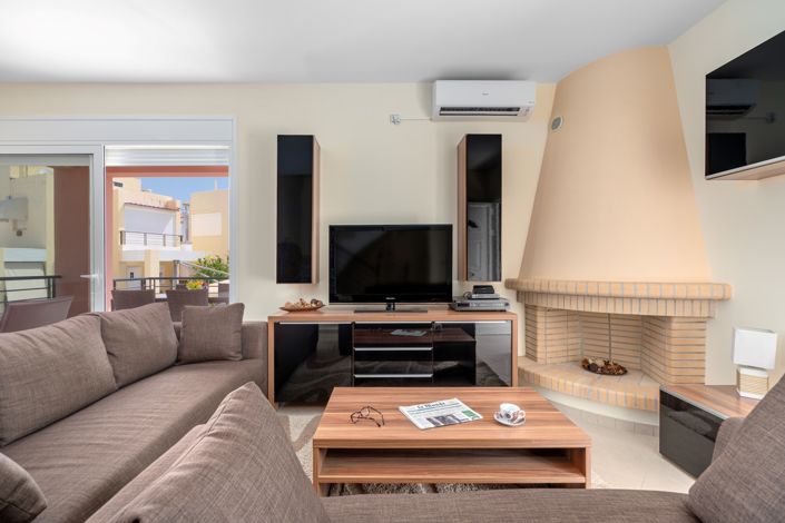 Image No.8-4 Bed House for sale