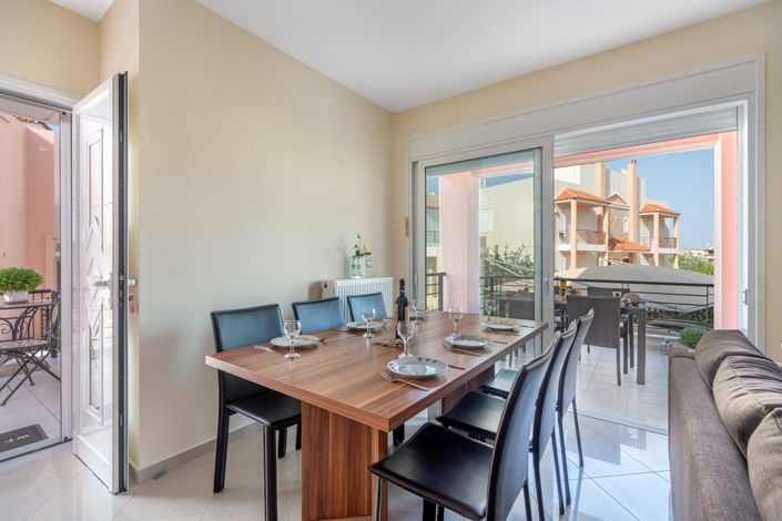 Image No.9-4 Bed House for sale