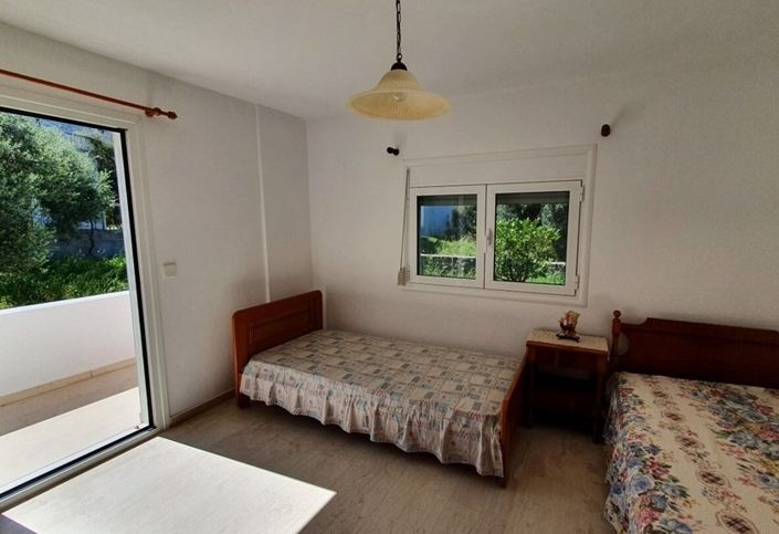 Image No.10-4 Bed Villa for sale