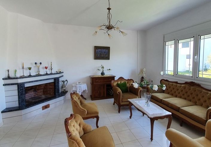 Image No.5-4 Bed Villa for sale