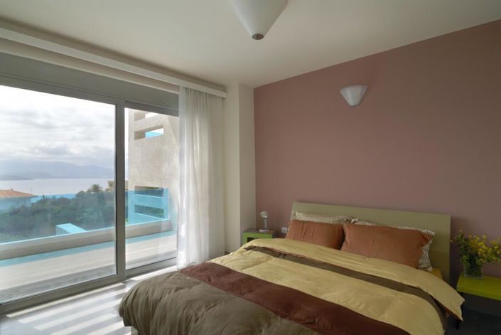 Image No.6-2 Bed House for sale