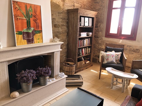 Image No.10-2 Bed House for sale