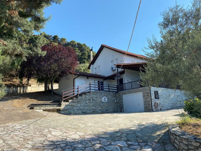 Image No.11-5 Bed Villa for sale