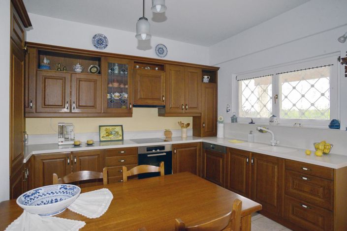 Image No.12-4 Bed House for sale