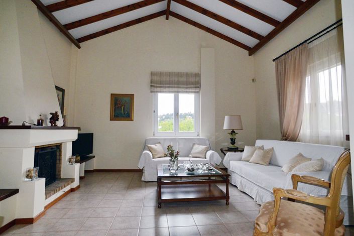 Image No.8-4 Bed House for sale