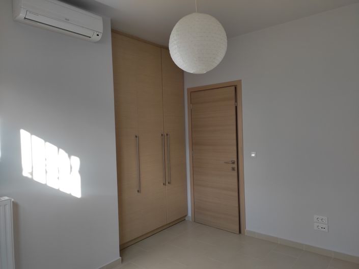 Image No.12-3 Bed House for sale