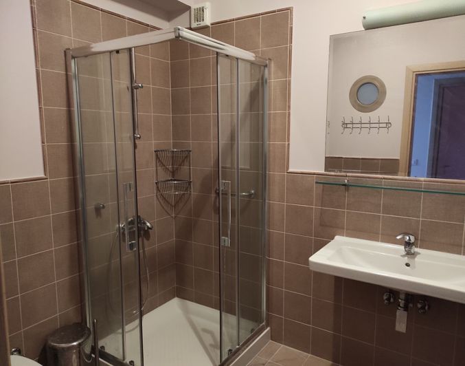 Image No.14-3 Bed House for sale