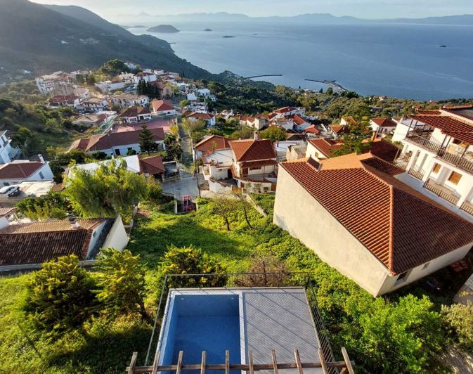 Image No.2-Maison de 4 chambres à vendre à Skopelos