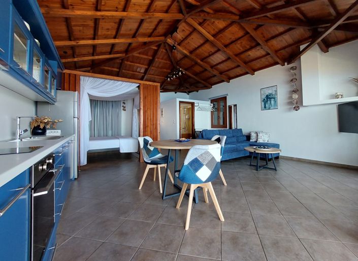 Image No.8-4 Bed House for sale